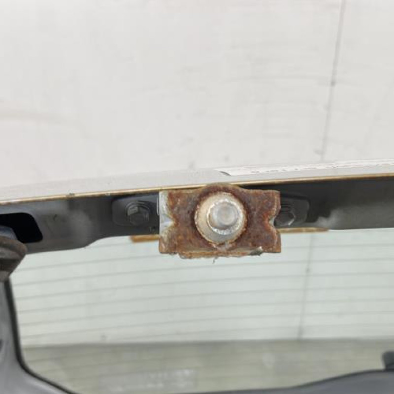 Malle/Hayon arriere HYUNDAI GETZ Photo n°6