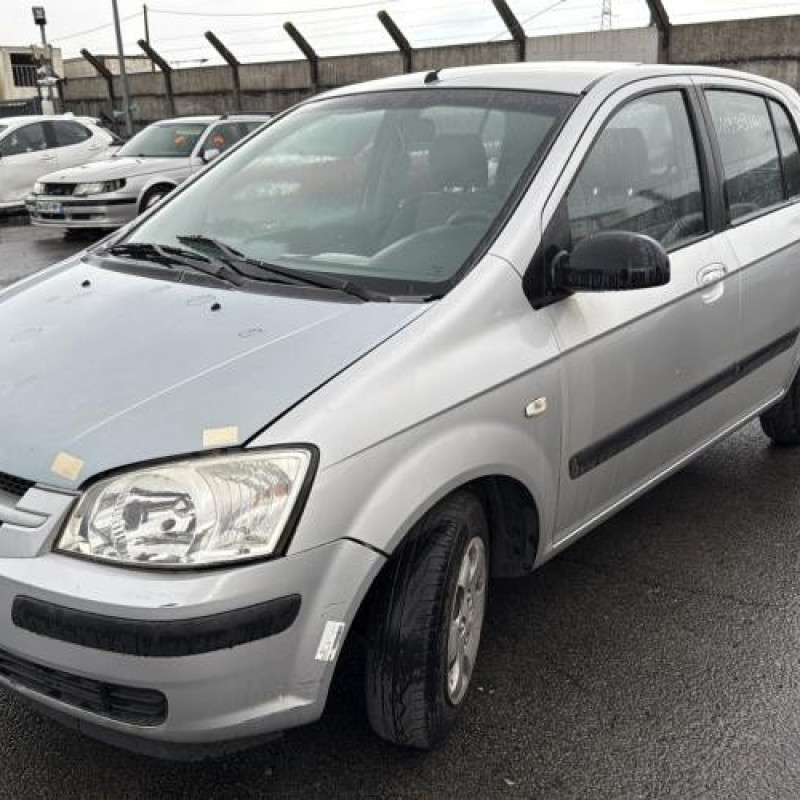 Malle/Hayon arriere HYUNDAI GETZ Photo n°12