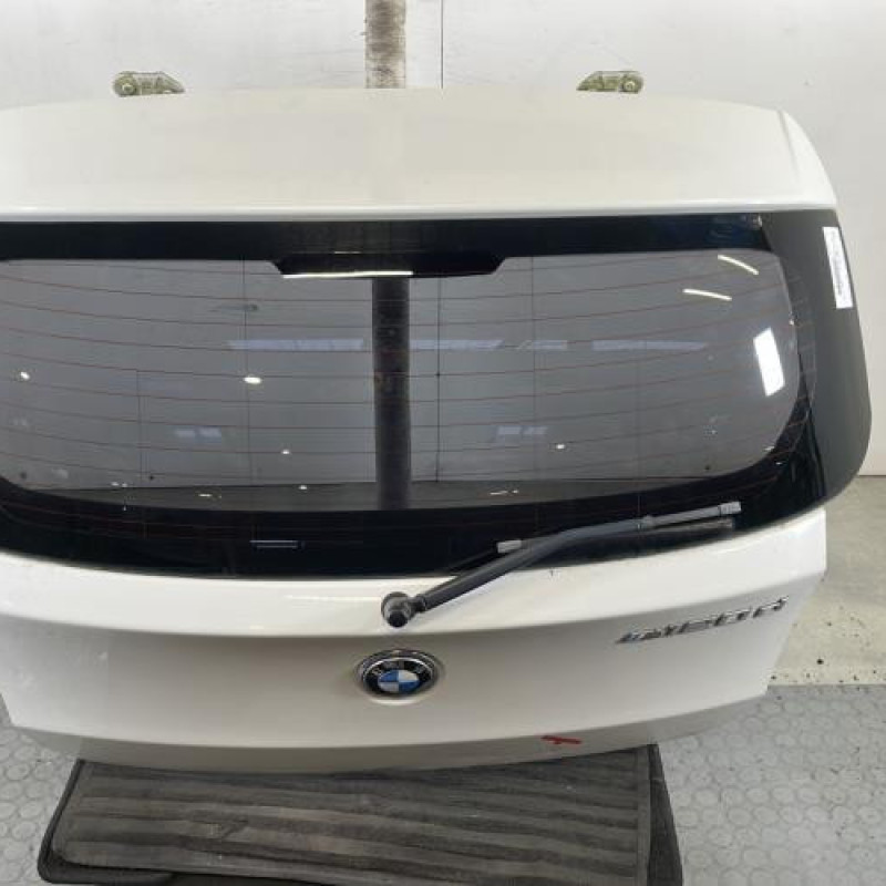 Malle/Hayon arriere BMW SERIE 1 E87 Photo n°1