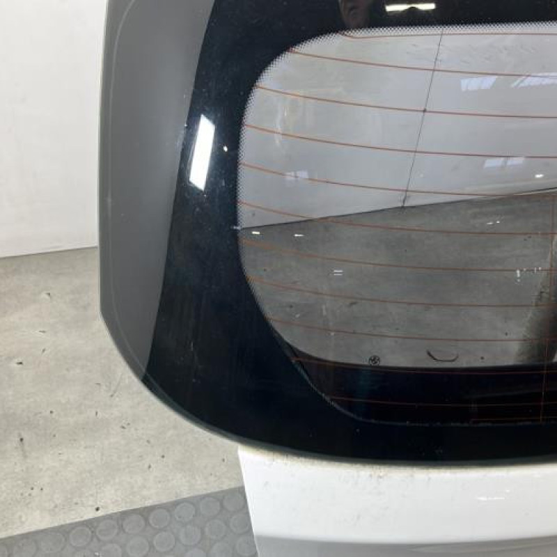 Malle/Hayon arriere BMW SERIE 1 E87 Photo n°8