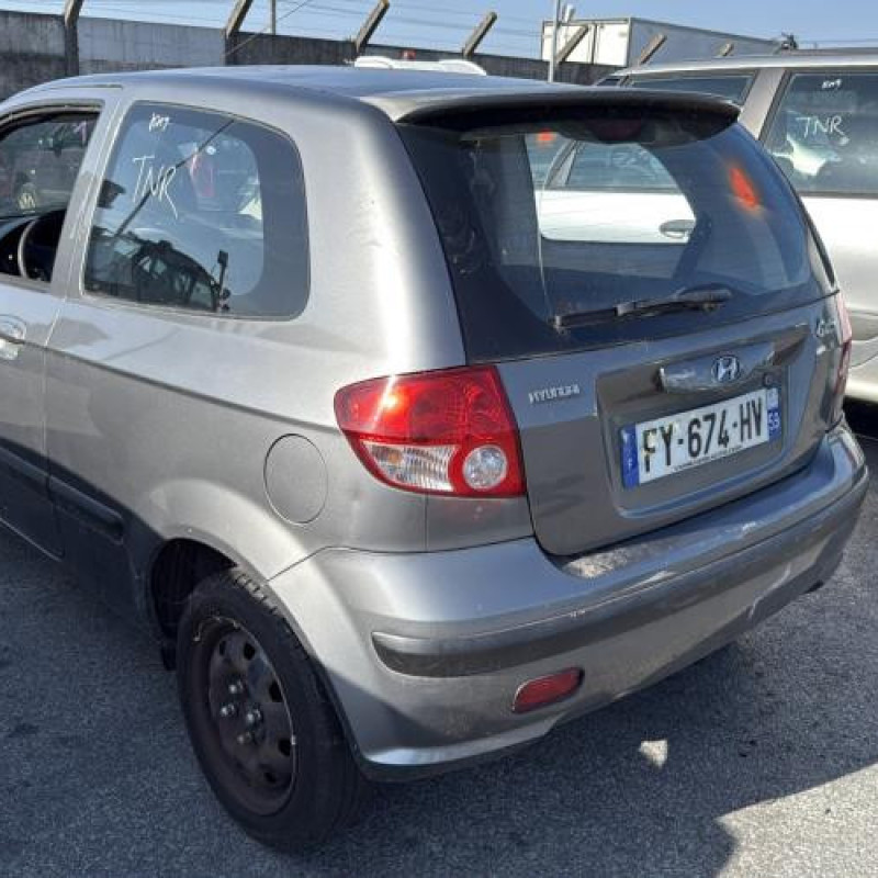 Pare choc arriere HYUNDAI GETZ Photo n°10