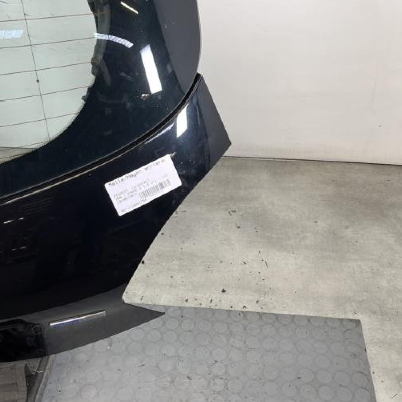 Malle/Hayon arriere PEUGEOT 208 1 Photo n°4