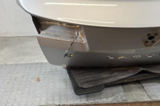 Malle/Hayon arriere RENAULT LAGUNA 3