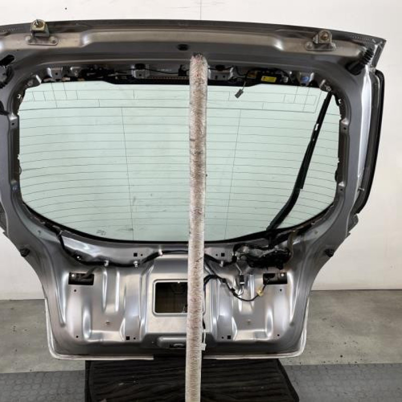 Malle/Hayon arriere RENAULT LAGUNA 3 Photo n°12