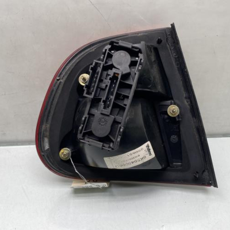 Feu arriere principal droit (feux) SEAT CORDOBA 1 Photo n°2