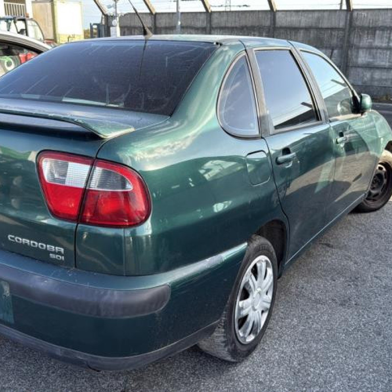 Feu arriere principal droit (feux) SEAT CORDOBA 1 Photo n°6