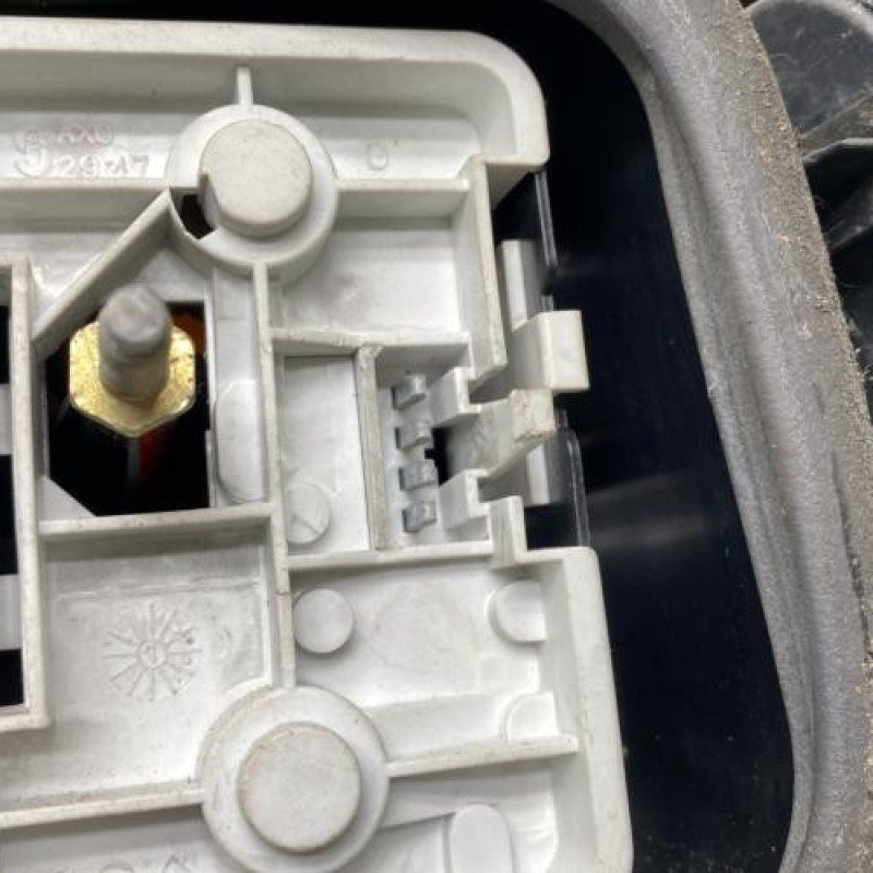 Feu arriere principal gauche (feux) CITROEN XANTIA Photo n°3