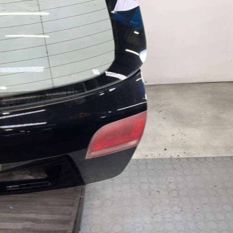 Malle/Hayon arriere AUDI A3 2 Photo n°4