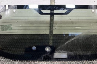 Lunette arriere NISSAN PATHFINDER 2 Photo n°1