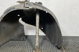 Pare boue avant gauche RENAULT CLIO 3 Photo n°1