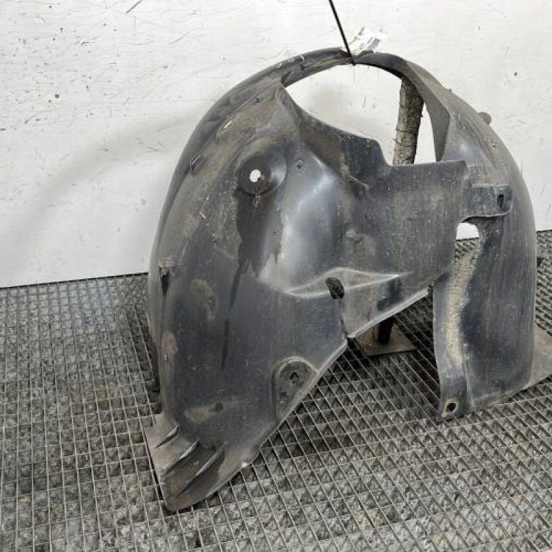 Pare boue avant gauche RENAULT CLIO 3 Photo n°3