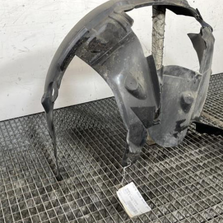 Pare boue avant gauche RENAULT CLIO 2