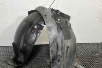 Pare boue avant gauche RENAULT CLIO 3