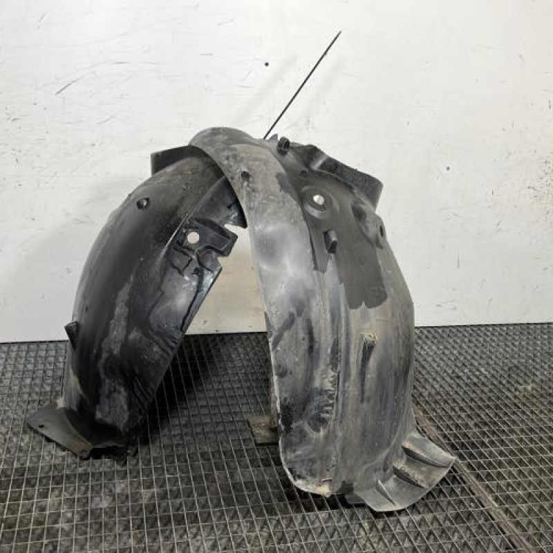 Pare boue avant gauche RENAULT CLIO 3 Photo n°4