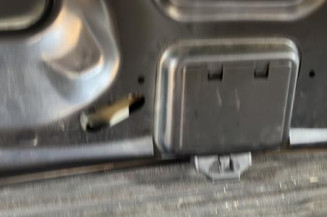 Malle/Hayon arriere DACIA LOGAN 1