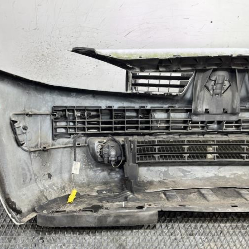 Pare choc avant RENAULT MEGANE 2 Photo n°6