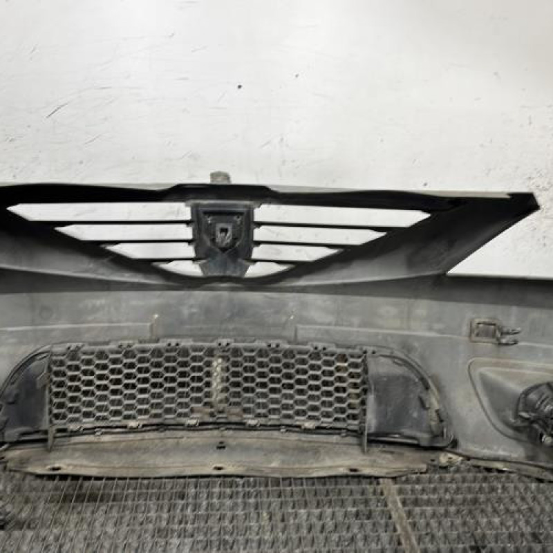 Pare choc avant DACIA LOGAN 1 Photo n°5