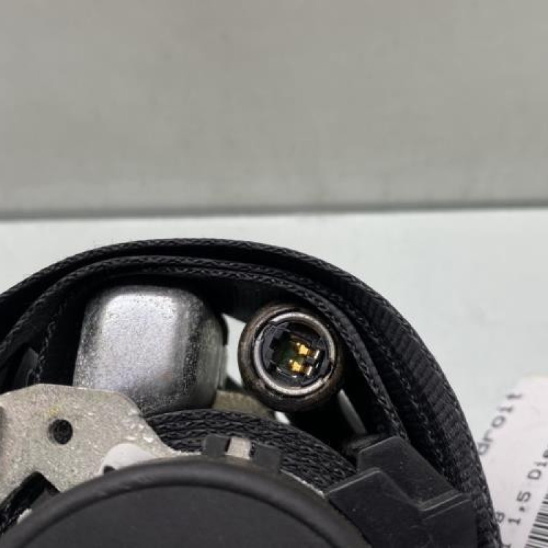 Pretensionneur de ceinture avant droit RENAULT MEGANE 3 Photo n°4