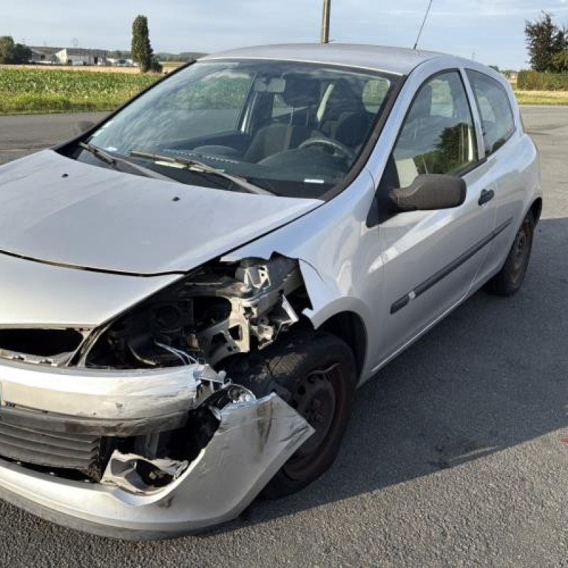 Pretensionneur de ceinture avant droit RENAULT CLIO 3 Photo n°5