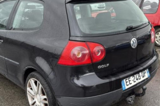 Pretensionneur de ceinture avant droit VOLKSWAGEN GOLF 5