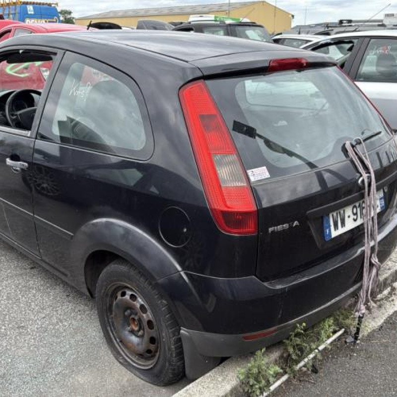 Capot FORD FIESTA 5 Photo n°13