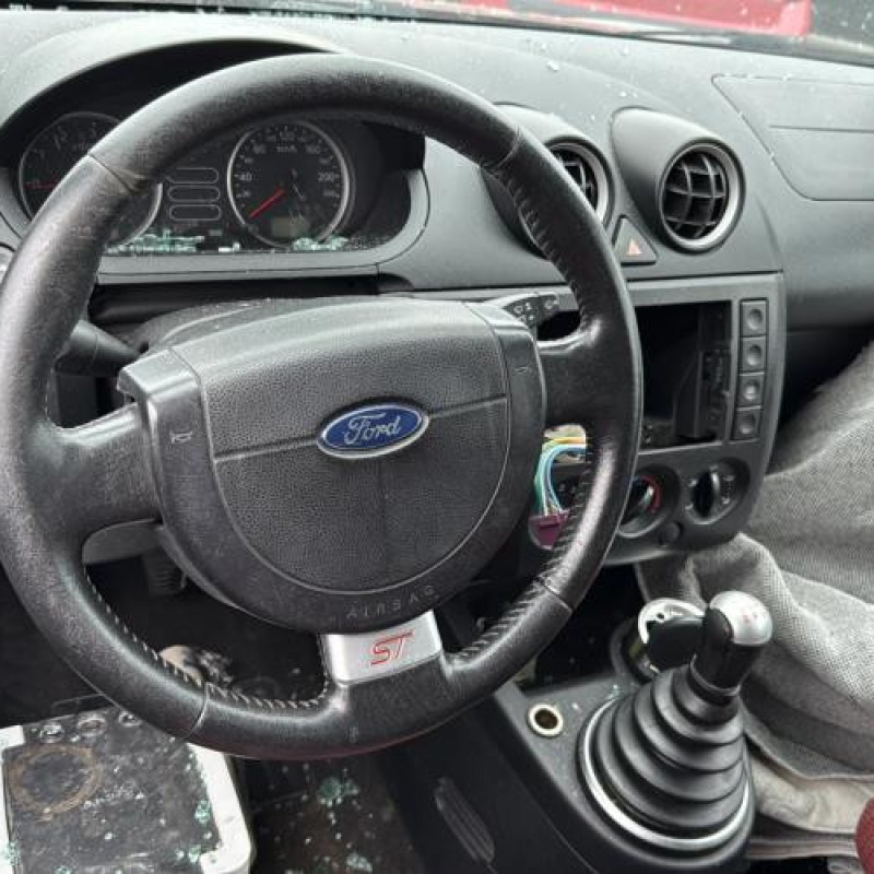 Capot FORD FIESTA 5 Photo n°14