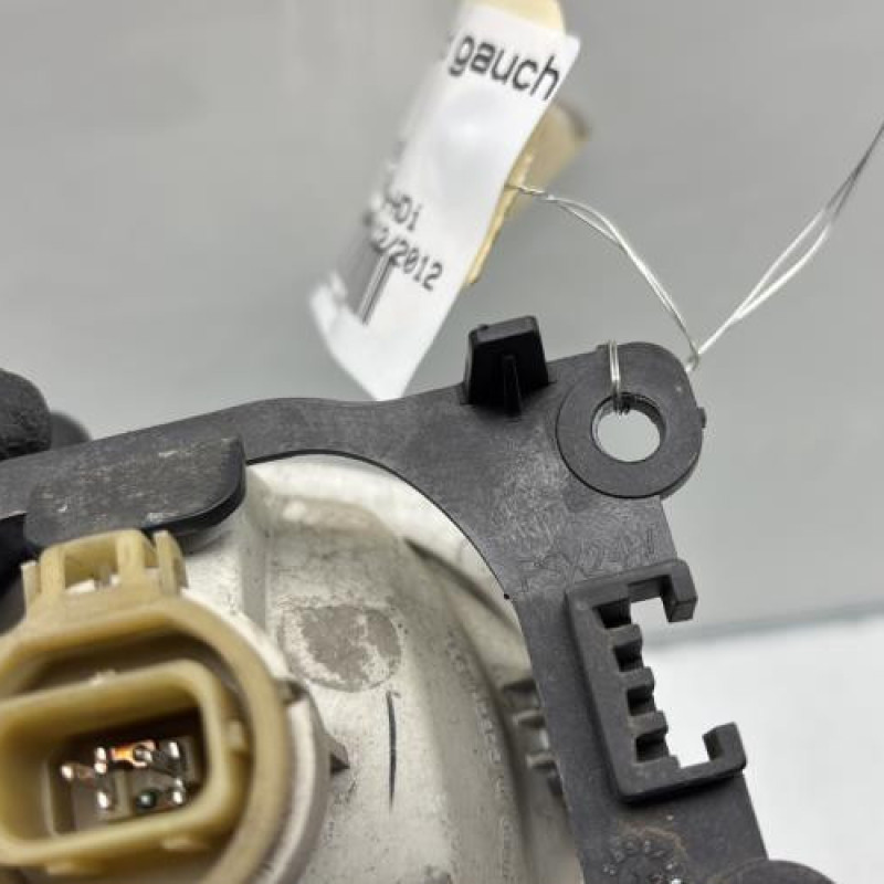 Anti brouillard gauche (feux) PEUGEOT 208 1 Photo n°5