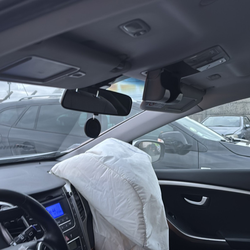 HYUNDAI I 30 2 PHASE 1 BREAK 1.6 CRDI - 16V TURBO Photo n°14