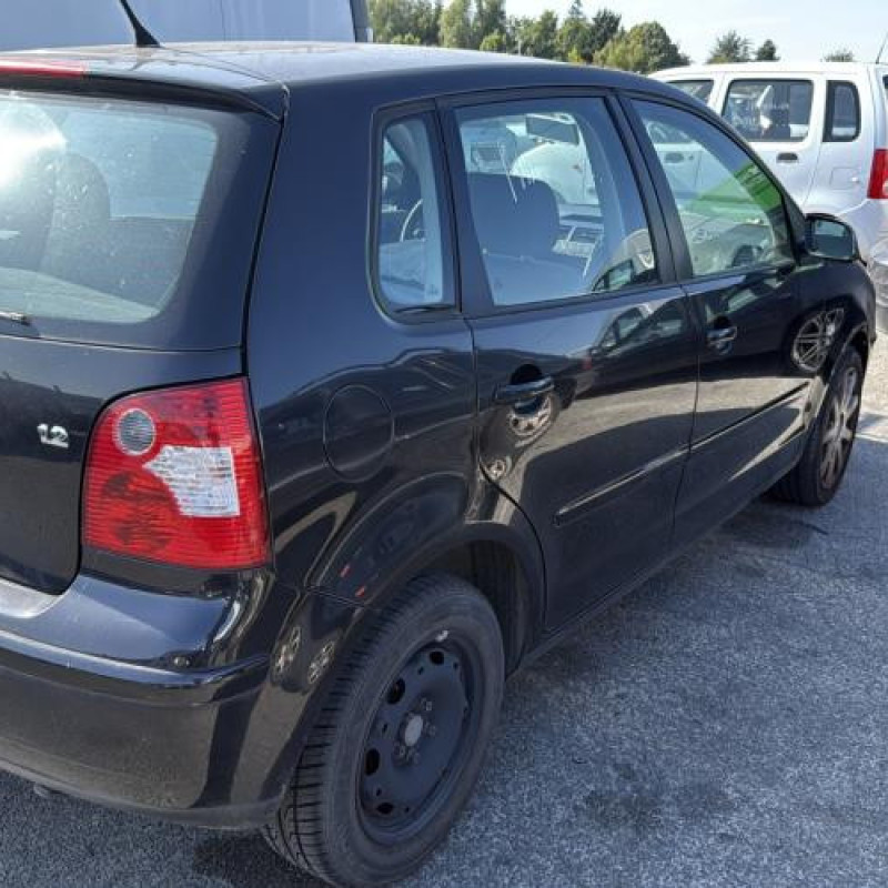 Anti brouillard gauche (feux) VOLKSWAGEN POLO 4 Photo n°7