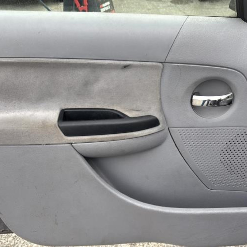 Capot CITROEN C3 1 Photo n°18