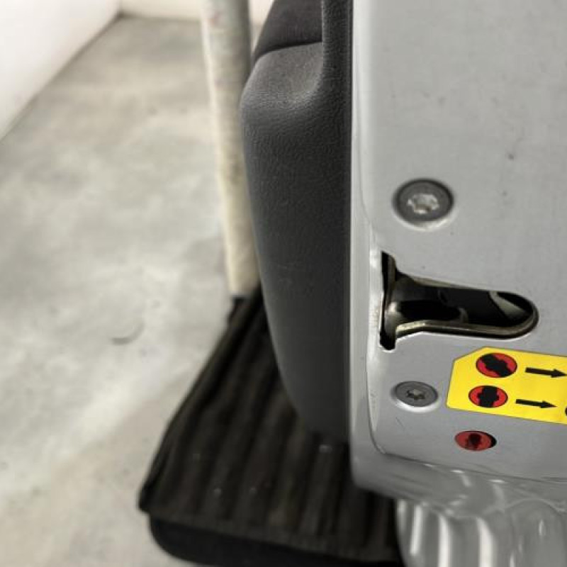 Porte arriere droit CITROEN XSARA PICASSO Photo n°6