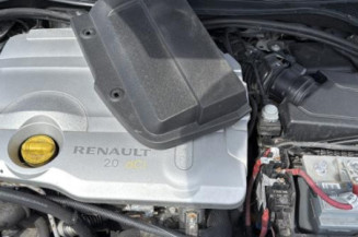 Aile avant droit RENAULT LAGUNA 3