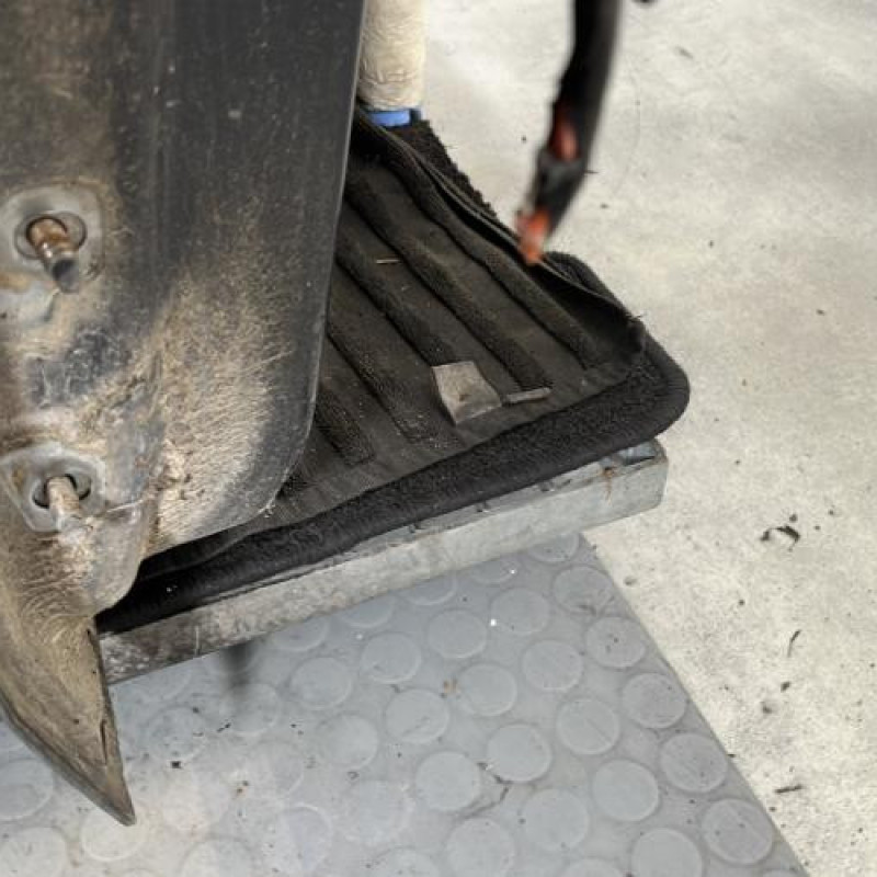 Porte avant droit DACIA LOGAN 1 Photo n°6