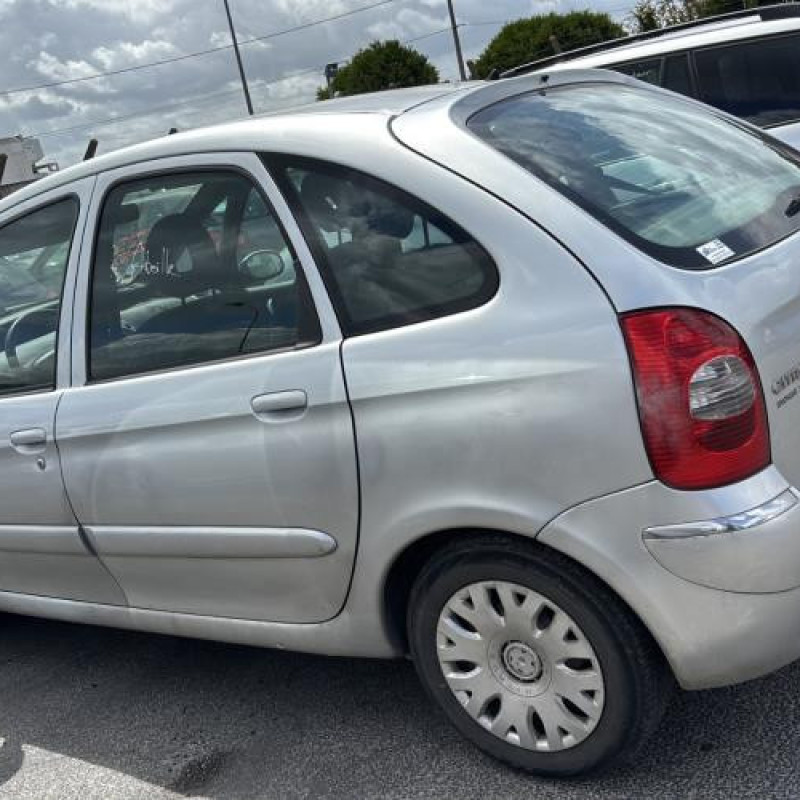 Porte avant gauche CITROEN XSARA PICASSO Photo n°13