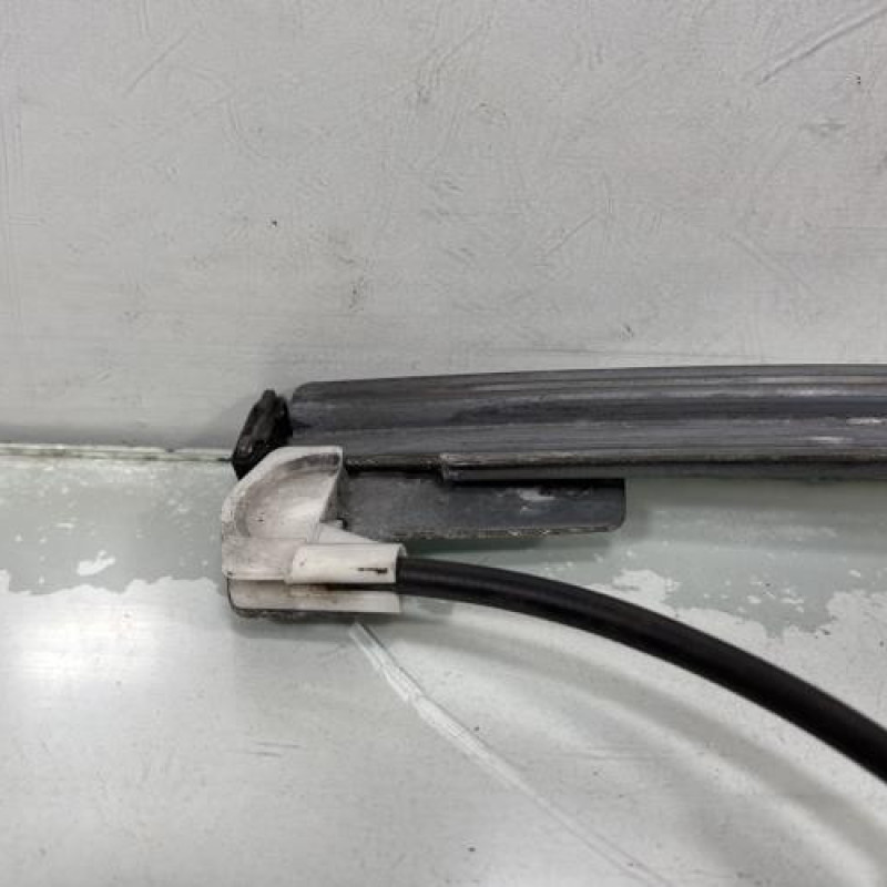 Leve vitre electrique avant gauche PEUGEOT 306 Photo n°5