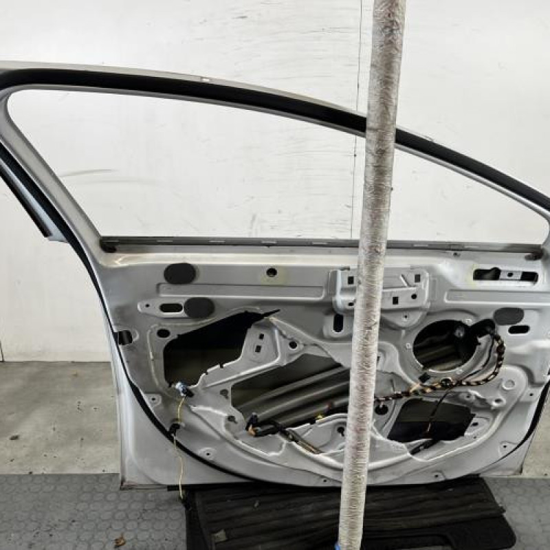 Porte avant gauche PEUGEOT 508 1 SW Photo n°4