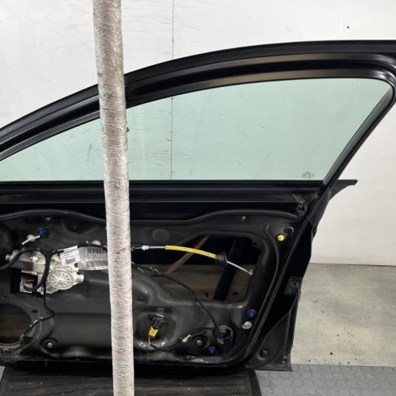 Porte avant droit AUDI A3 2 Photo n°6