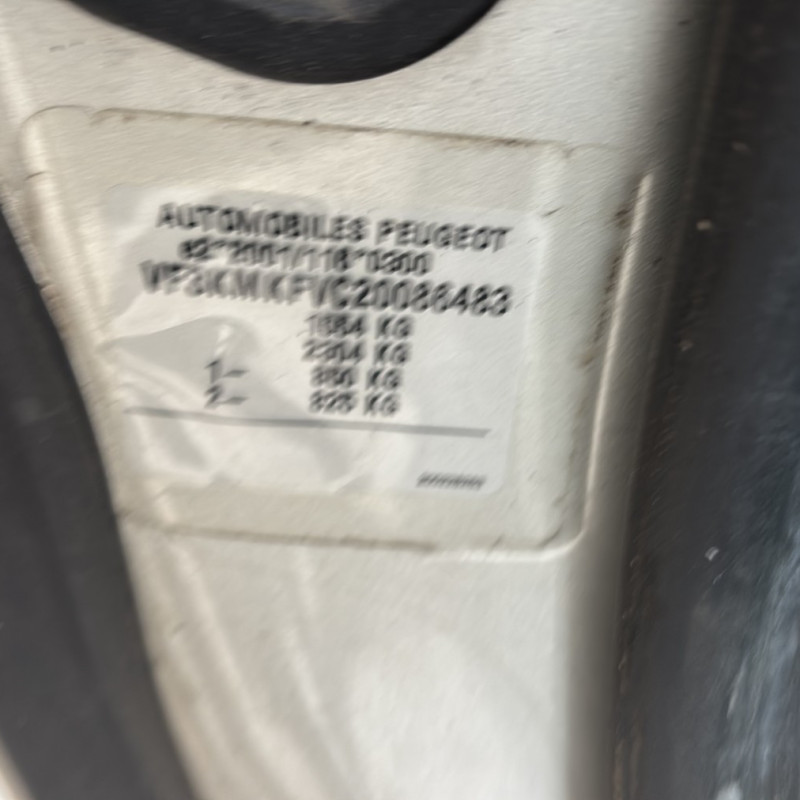 PEUGEOT 1007 1.4i - 8V Photo n°22