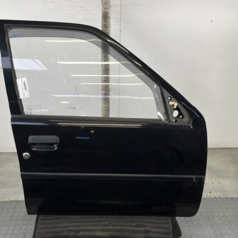 Porte avant droit PEUGEOT 106 Photo n°1