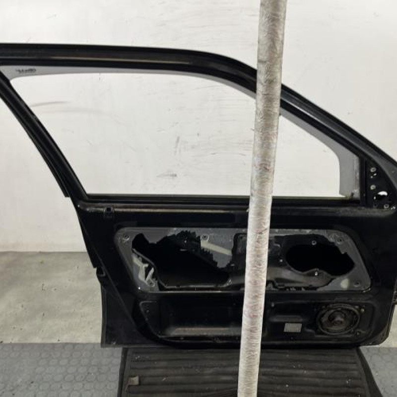 Porte avant gauche PEUGEOT 106 Photo n°5