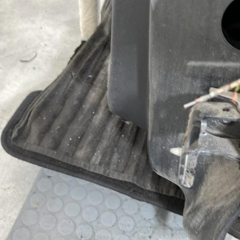 Porte arriere gauche PEUGEOT 208 1 Photo n°6