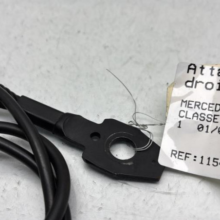 Attache ceinture avant droit MERCEDES CLASSE C 203 COUPE SPORT