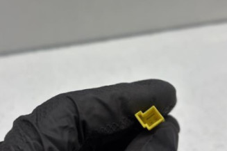 Attache ceinture avant gauche MERCEDES CLASSE C 203 COUPE SPORT