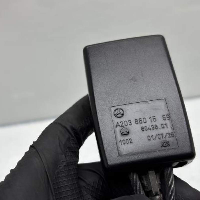 Attache ceinture avant gauche MERCEDES CLASSE C 203 COUPE SPORT Photo n°5