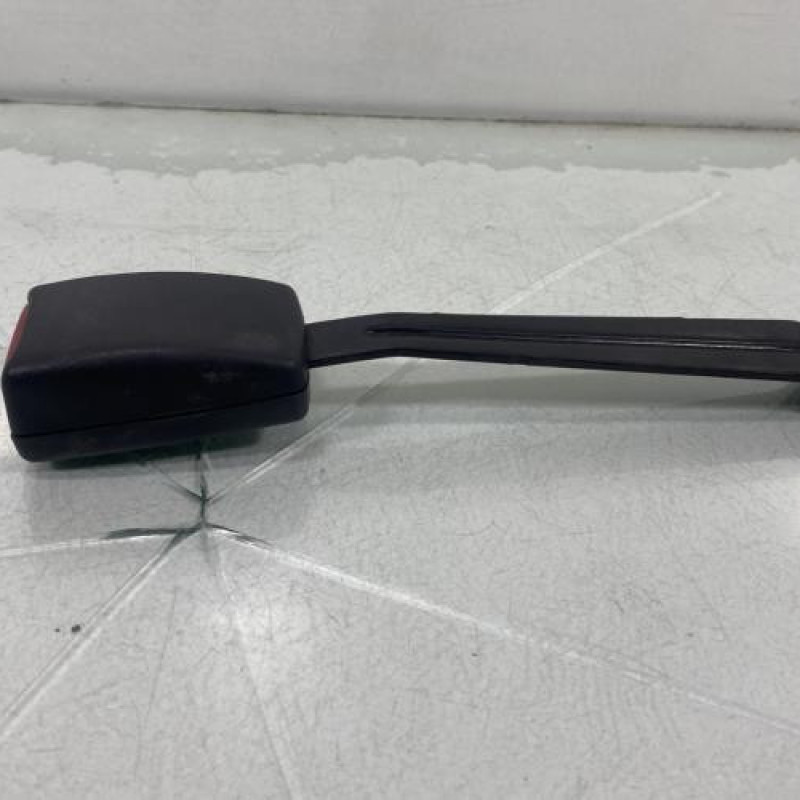 Attache ceinture avant droit TOYOTA YARIS 1 Photo n°4