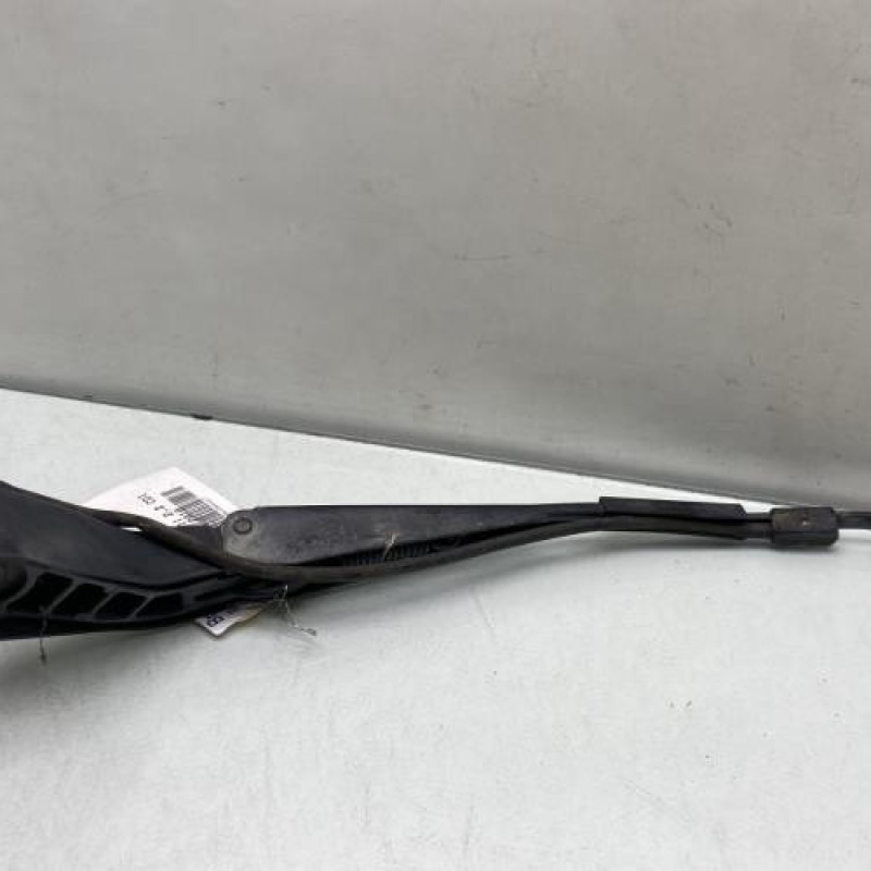 Bras essuie glace arriere MERCEDES VITO 639 Photo n°2