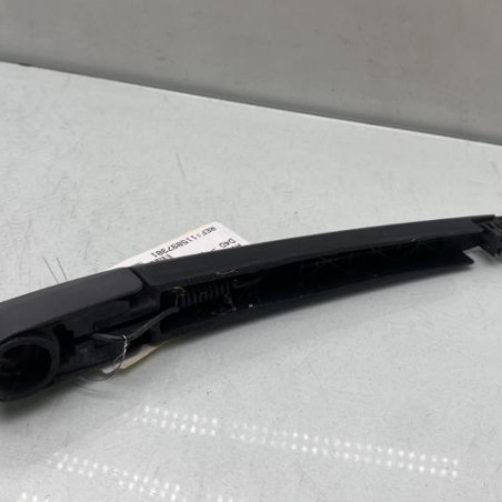 Bras essuie glace arriere TOYOTA AVENSIS 2