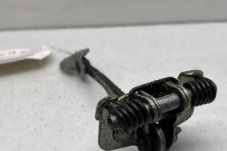 Arret de porte avant droit DACIA SANDERO 2