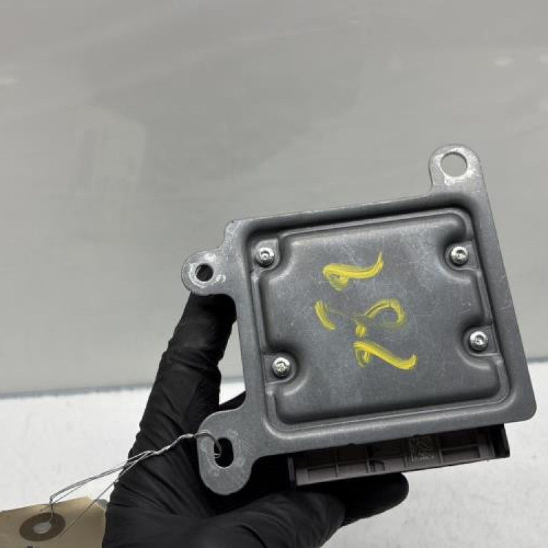 Boitier air bag DACIA SANDERO 2 Photo n°4