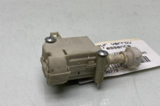 Actionneur verrou trappe d'essence VOLKSWAGEN GOLF 5 Photo n°1